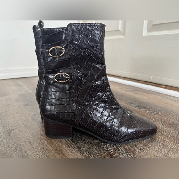 Talbot Booties size 9 - Picture 1 of 8